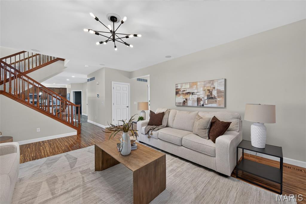 1248 Twinleaf Circle Property Photo 34