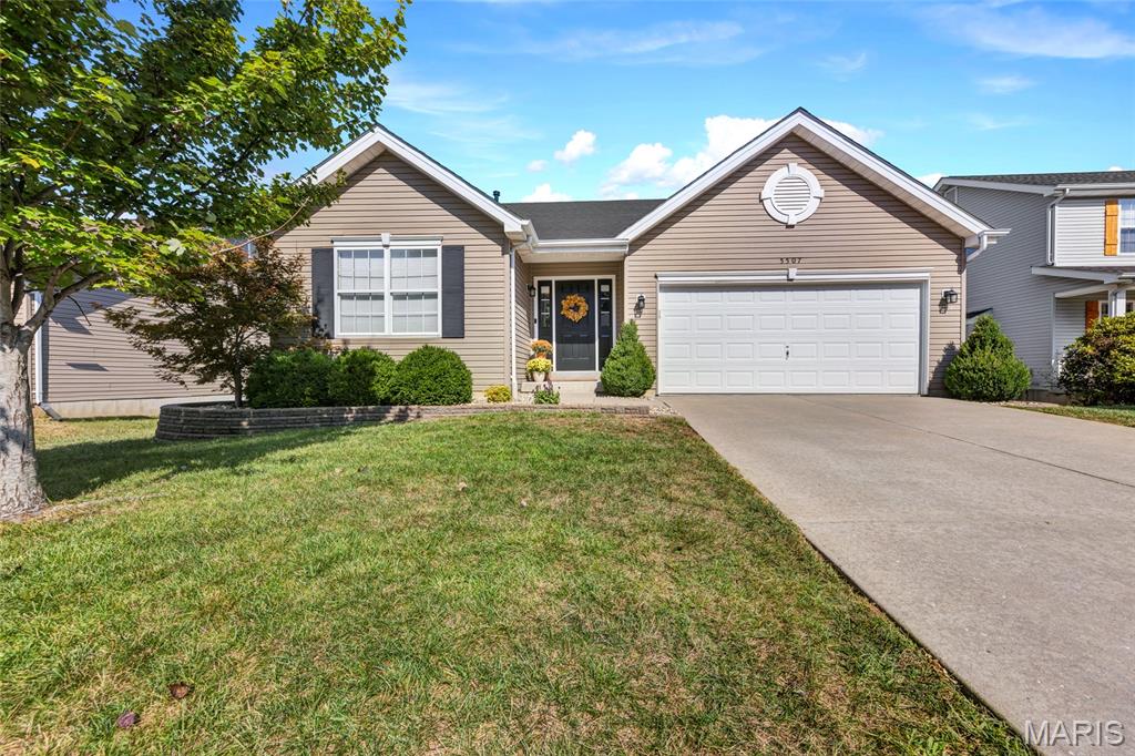 5507 Dressel Drive Property Photo 1
