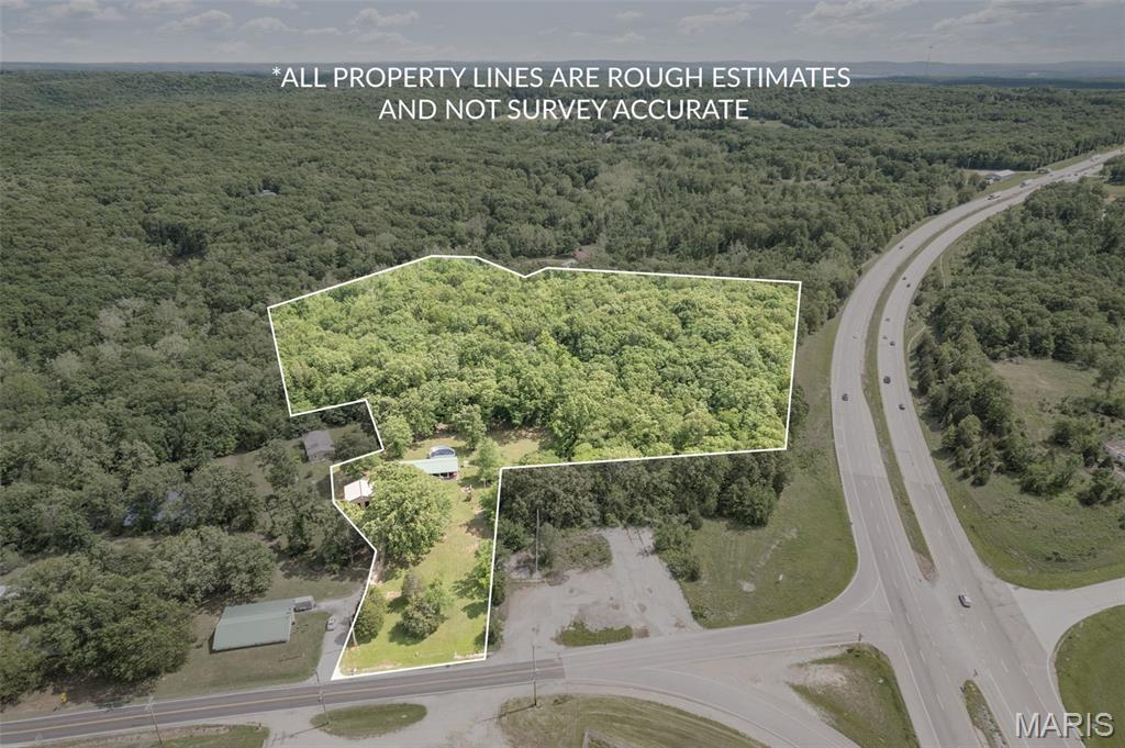 10018 Jj Highway Property Photo 1