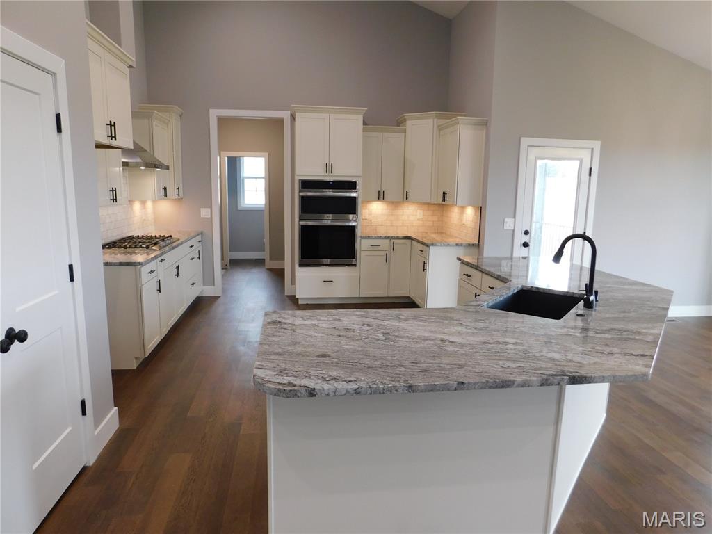 452 Westridge Drive Property Photo 23