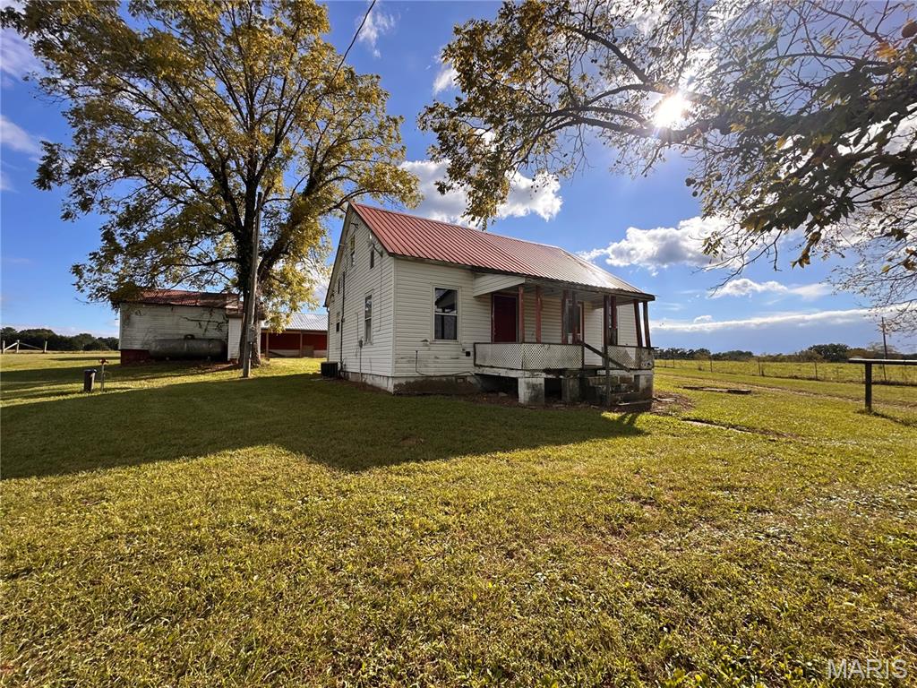 88 County Road 716 Property Photo 1