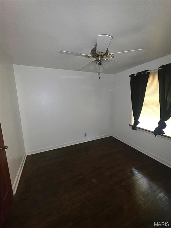 10140 Cabot Drive Property Photo 12