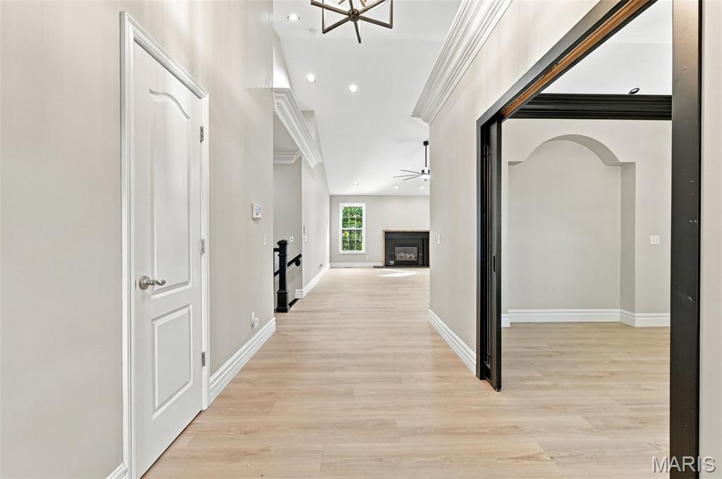 1580 Madre Drive Property Photo 13