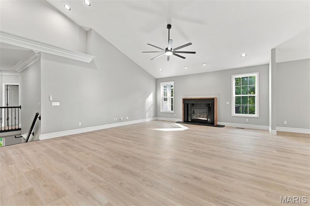 1580 Madre Drive Property Photo 19