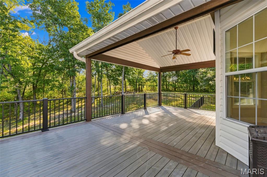 1580 Madre Drive Property Photo 21