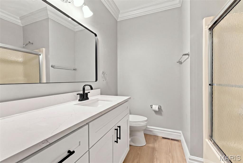 1580 Madre Drive Property Photo 38
