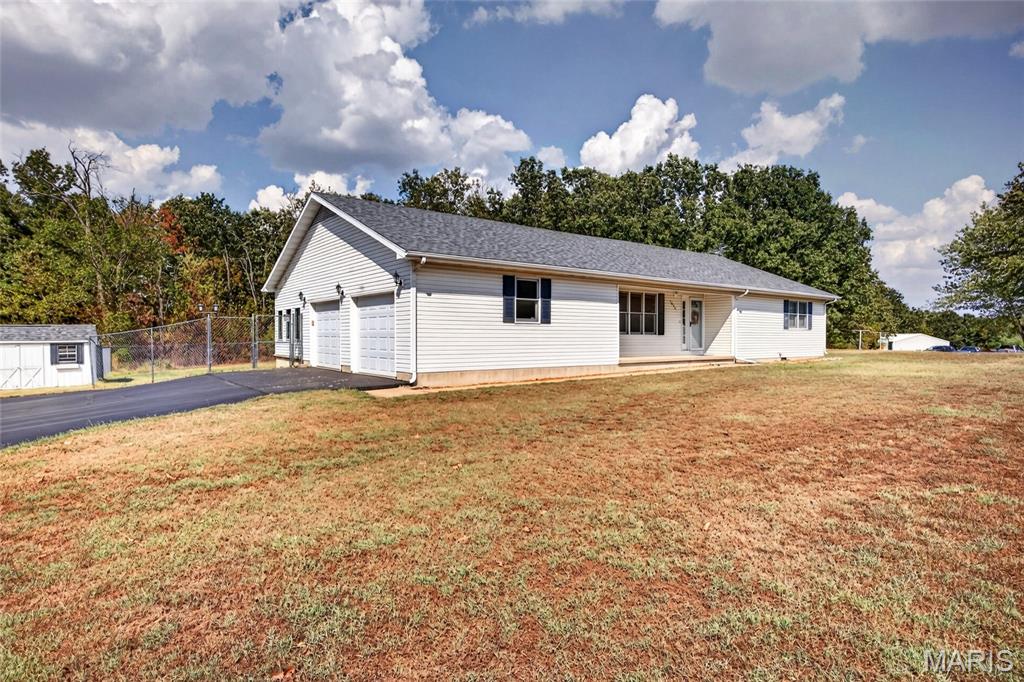 16301 Early Lane Property Photo 1