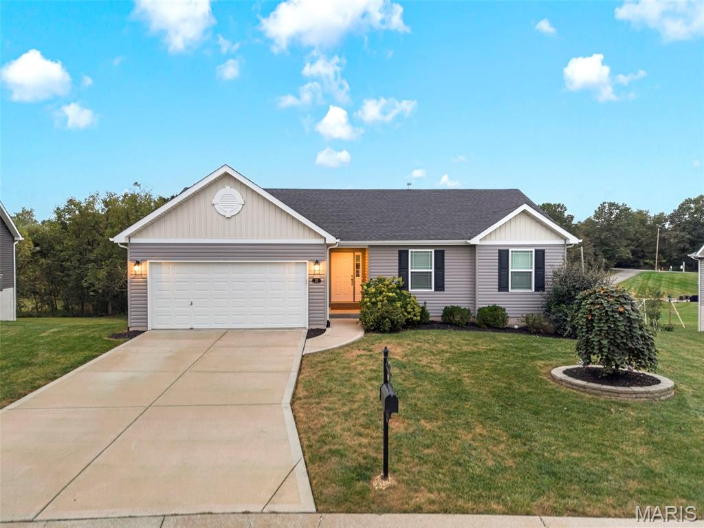 10 Majestic Lakes Court Property Photo 1