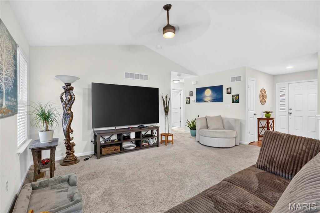 10 Majestic Lakes Court Property Photo 11