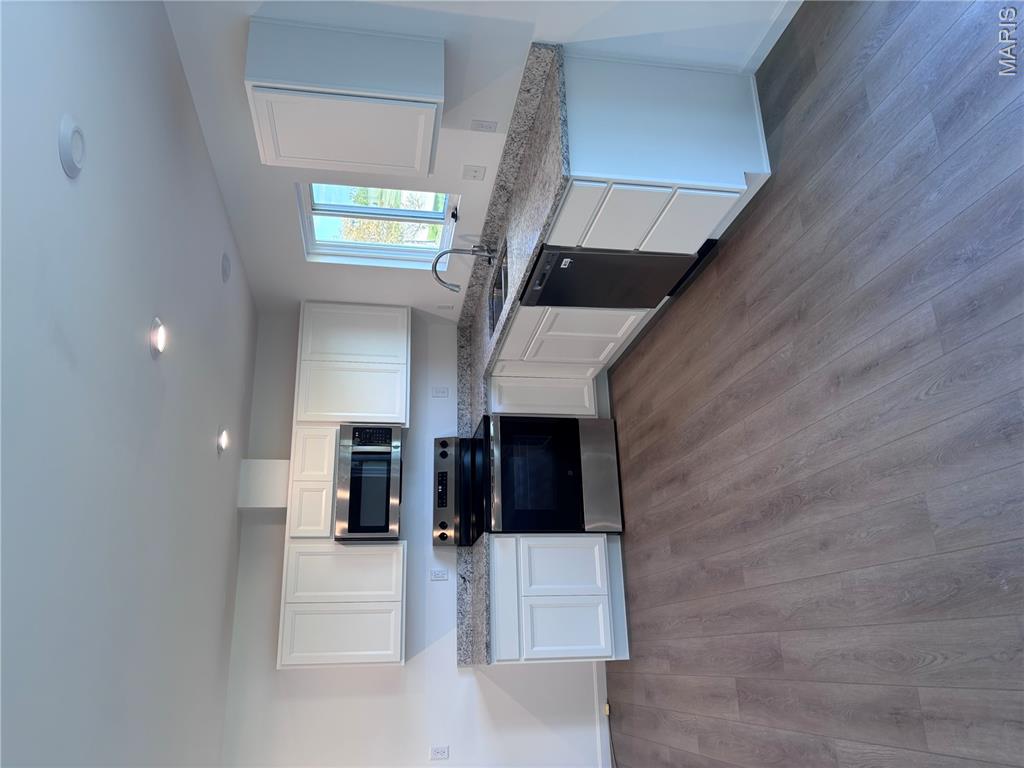 100 Mora Boulevard Property Photo 3