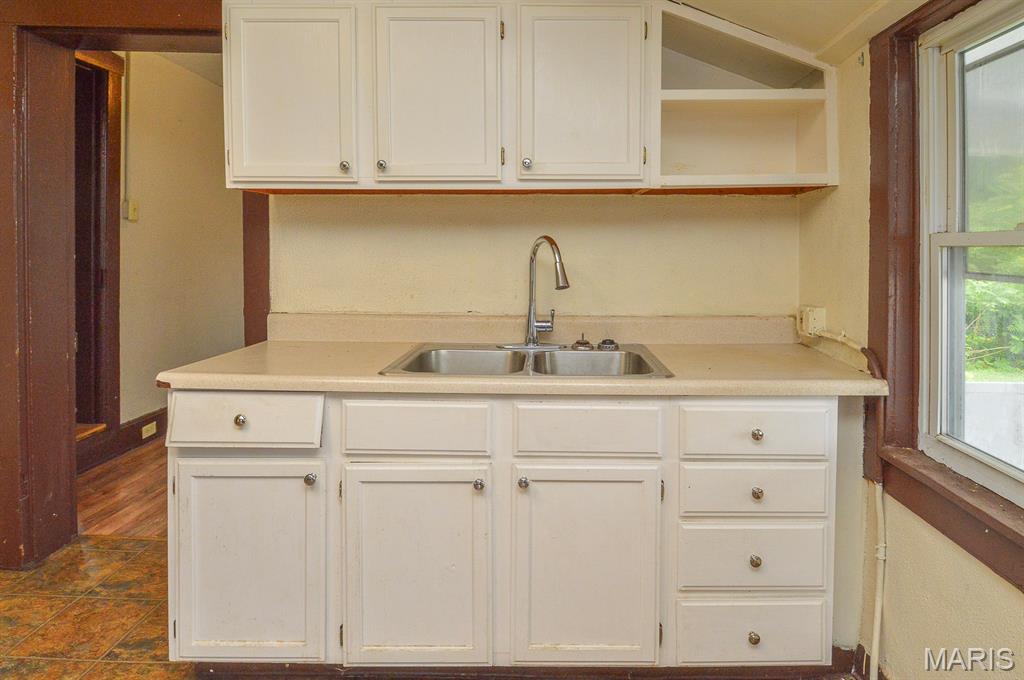 8 N 16th Street Property Photo 12