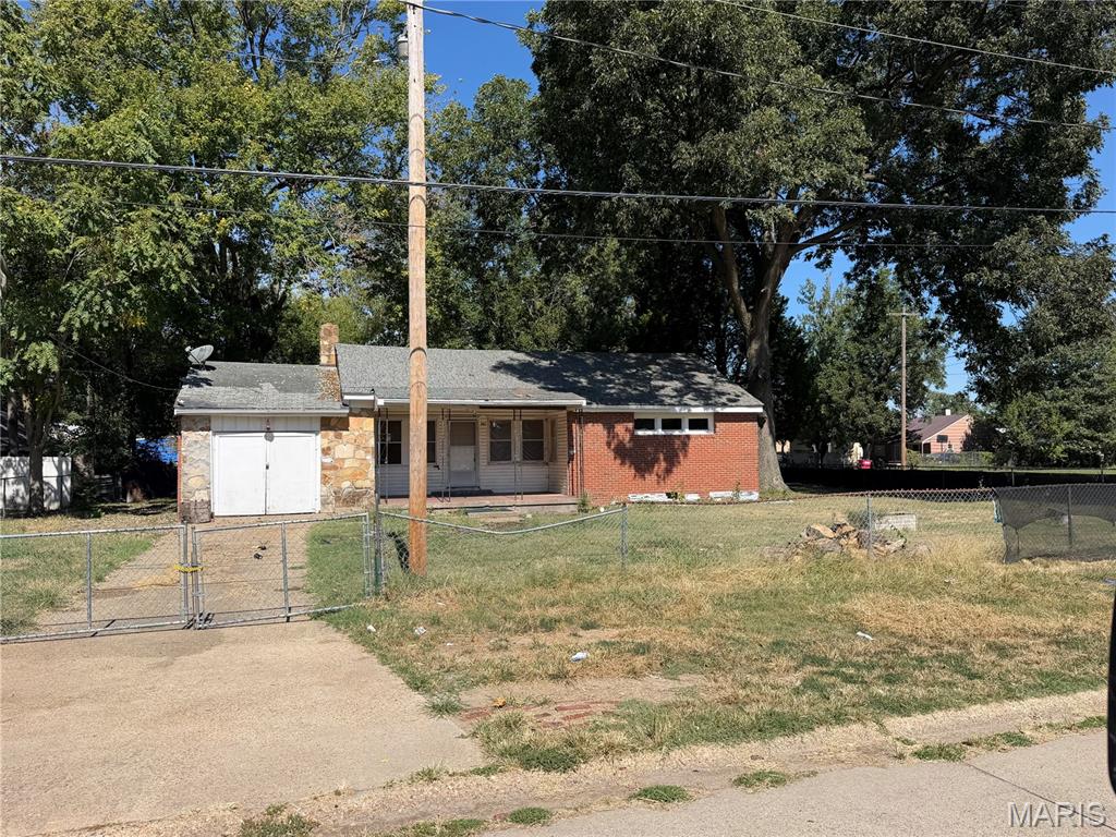 902 Ruth Street Property Photo 1