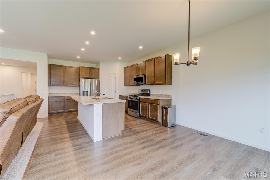 327 Dalriada Boulevard Property Photo 3