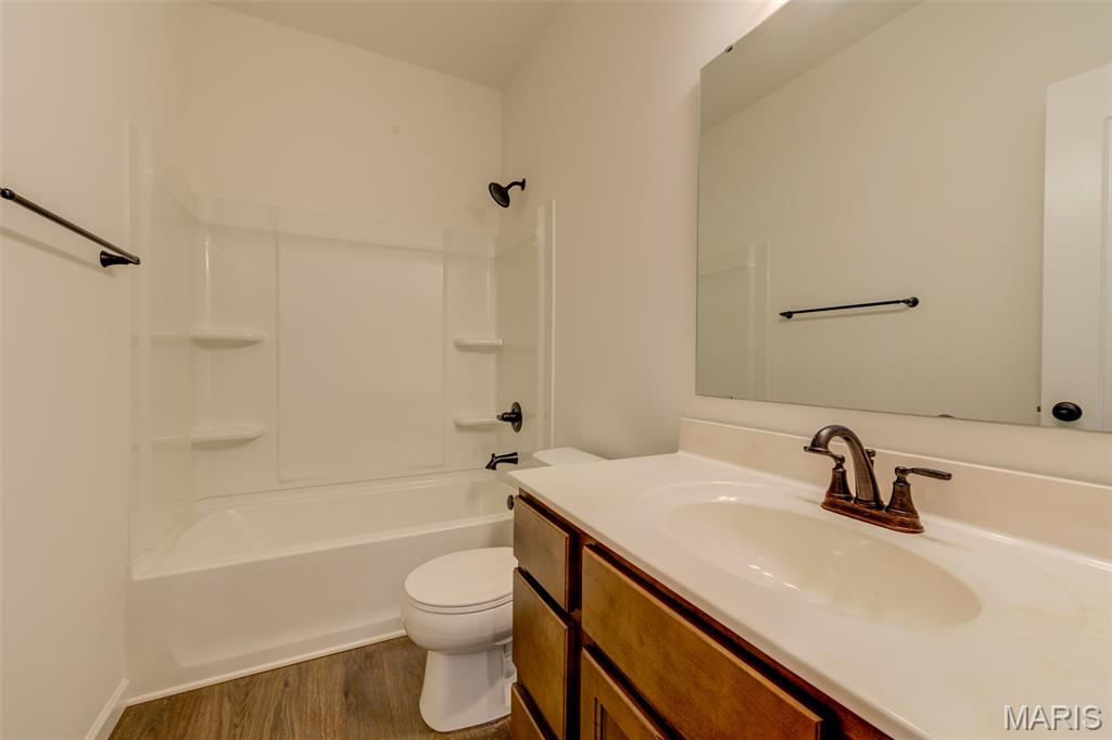 327 Dalriada Boulevard Property Photo 14