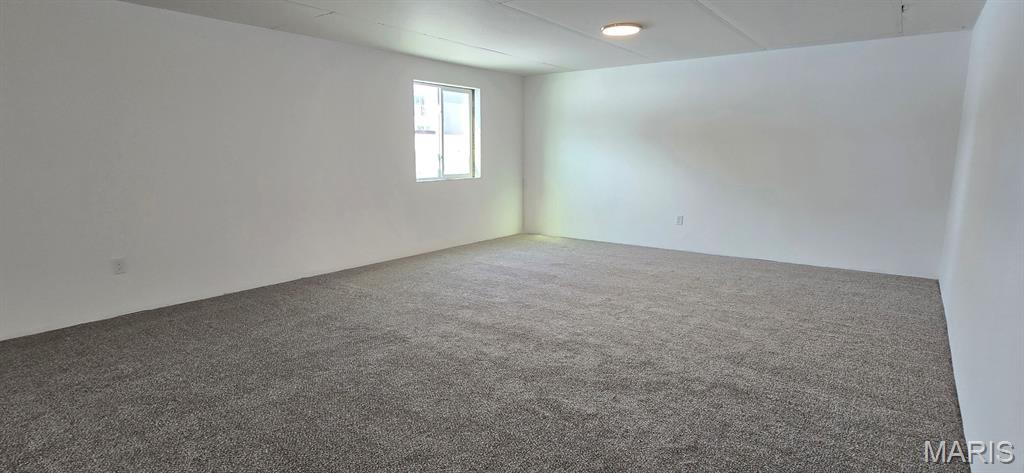 327 Dalriada Boulevard Property Photo 18