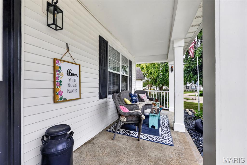 2750 Red Cedar Parc Drive Property Photo 3