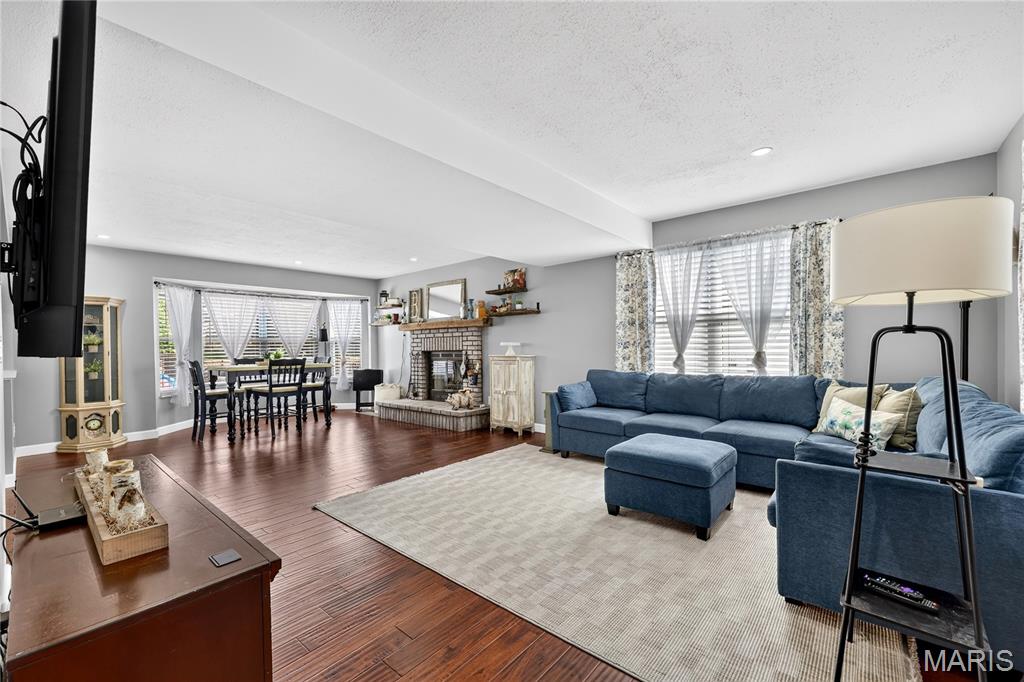 2750 Red Cedar Parc Drive Property Photo 6
