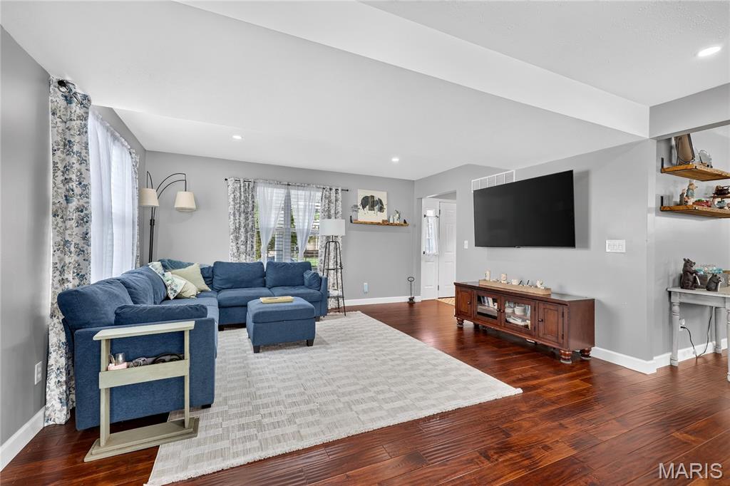 2750 Red Cedar Parc Drive Property Photo 11