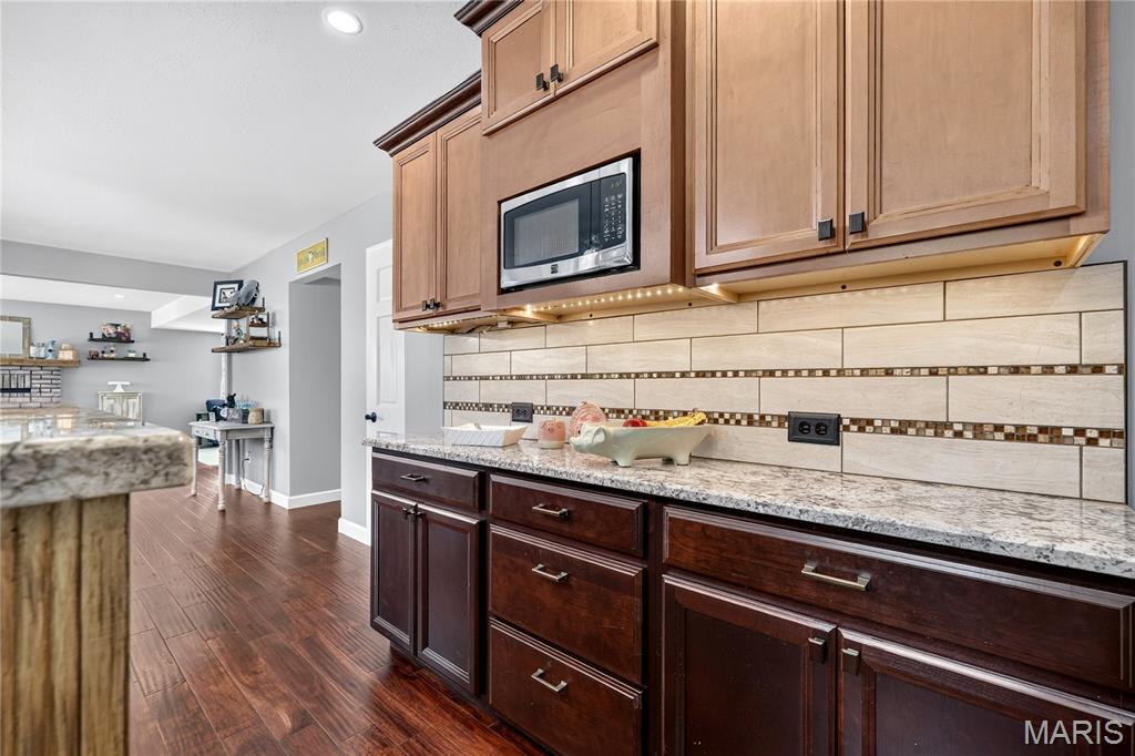 2750 Red Cedar Parc Drive Property Photo 24