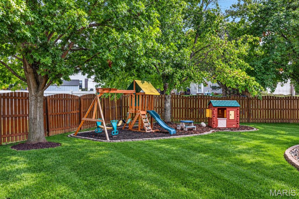 2750 Red Cedar Parc Drive Property Photo 56