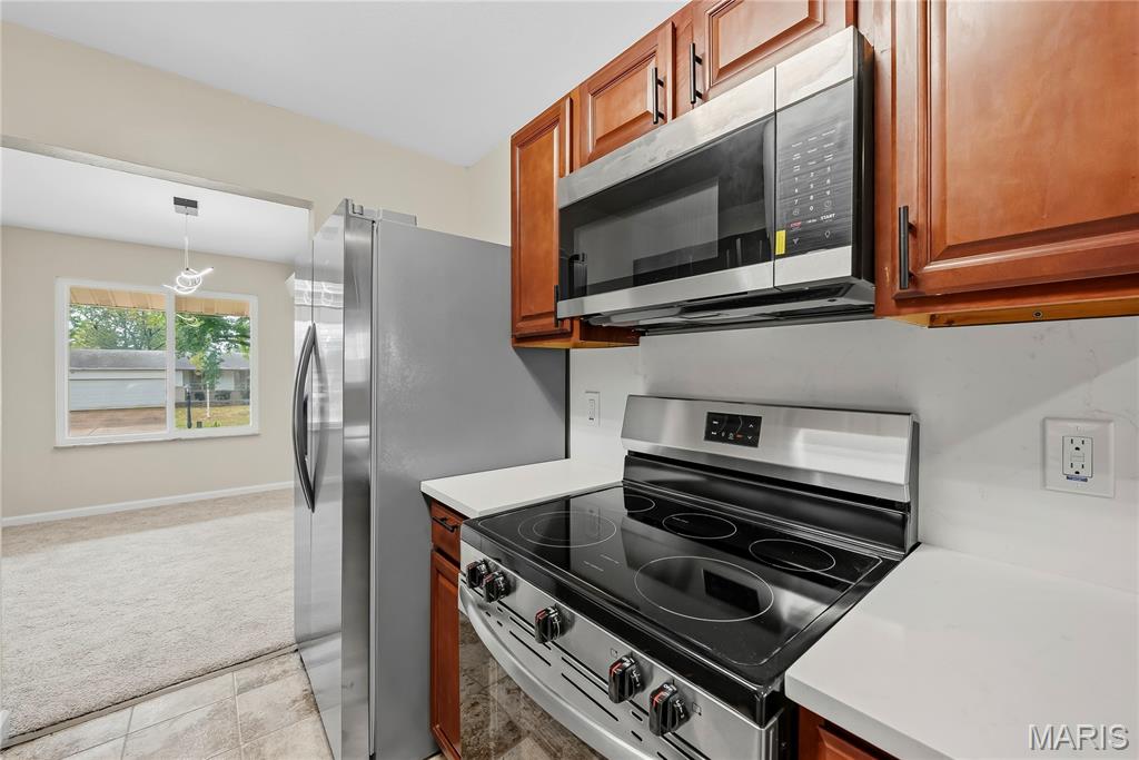 2287 Gadbury Drive Property Photo 11