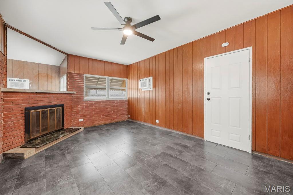 2287 Gadbury Drive Property Photo 17