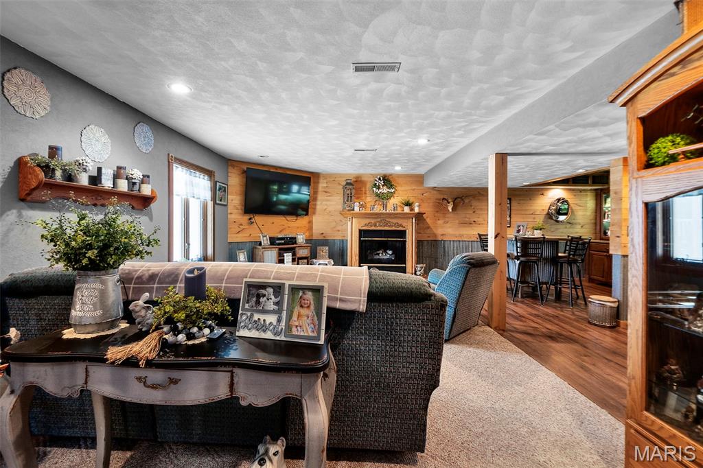 7633 Highway F Property Photo 29