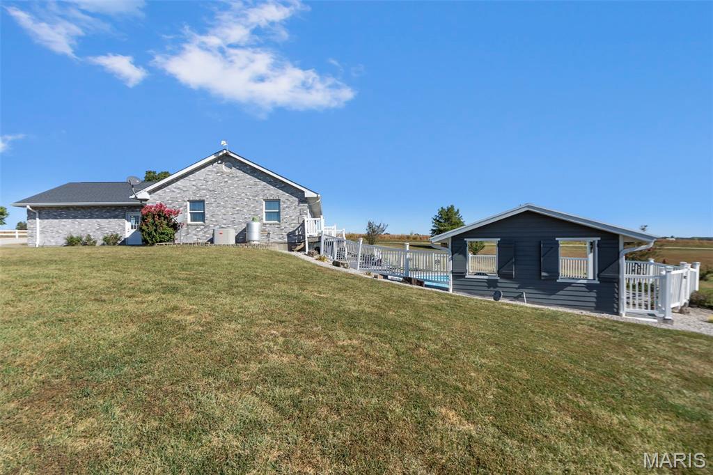 7633 Highway F Property Photo 37