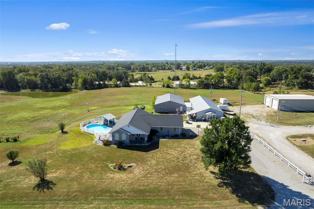 7633 Highway F Property Photo 54