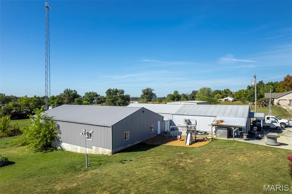 7633 Highway F Property Photo 60