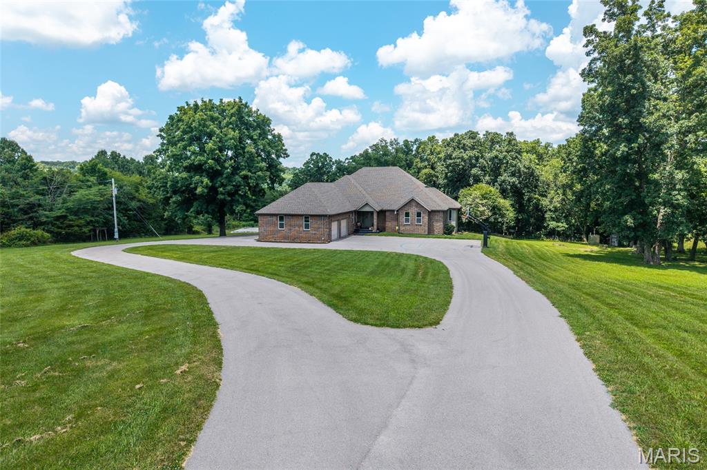 5015 Highway 5 Property Photo 1