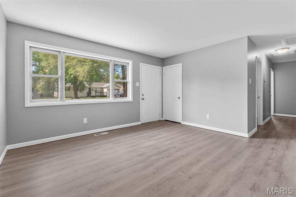 1167 Price Street Property Photo 3