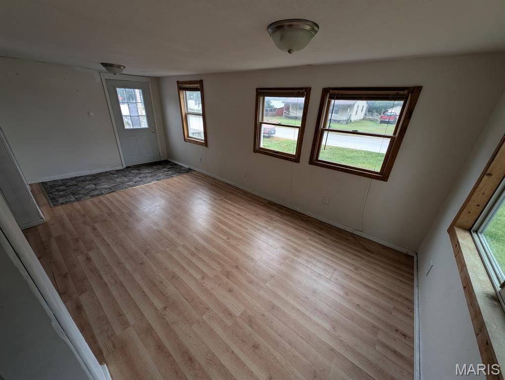 117 S Thompson Street Property Photo 4