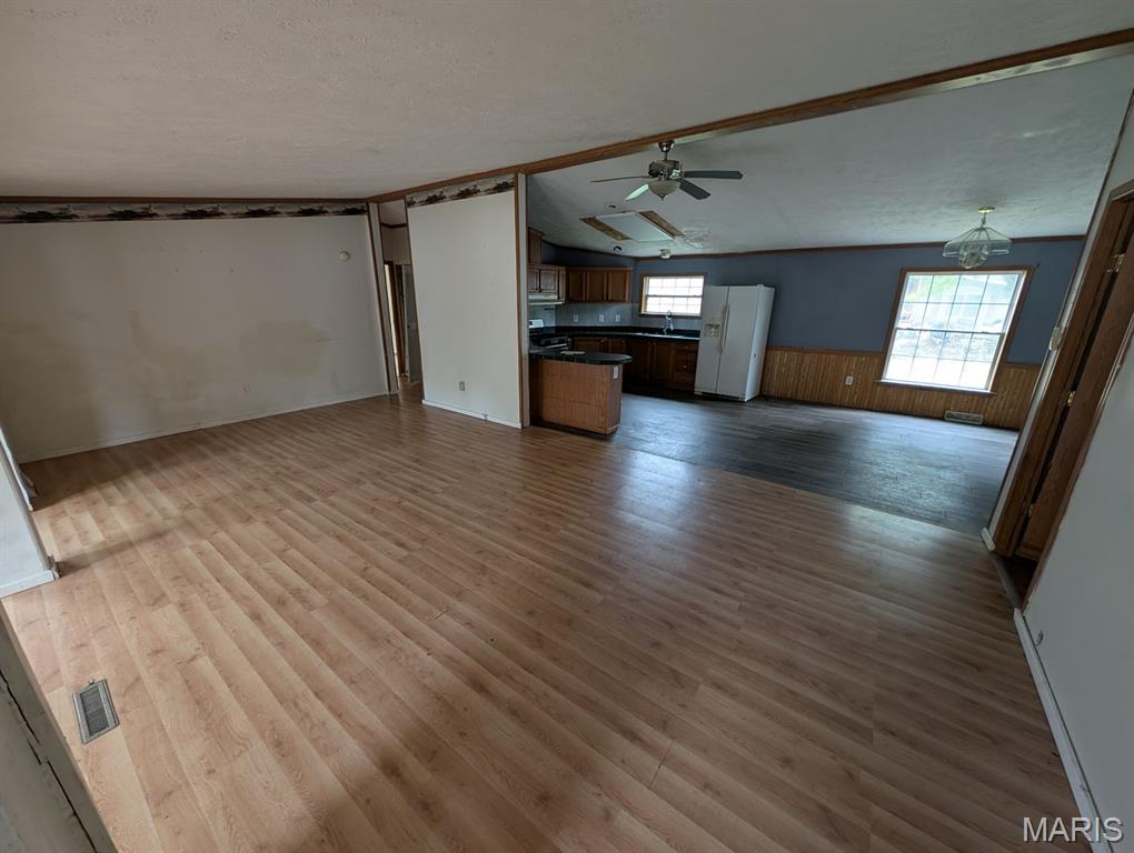 117 S Thompson Street Property Photo 7