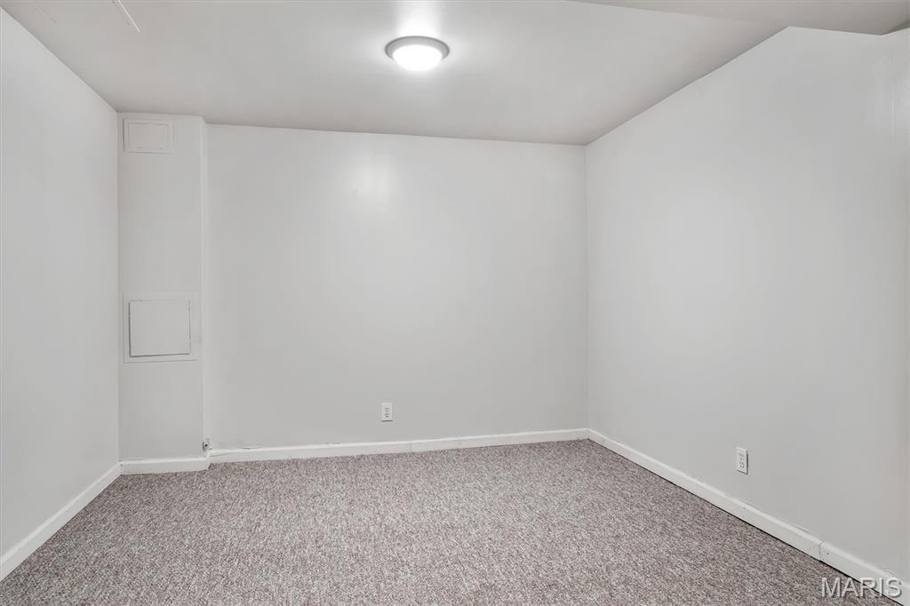 1843 Strawberry Ridge Drive Property Photo 22