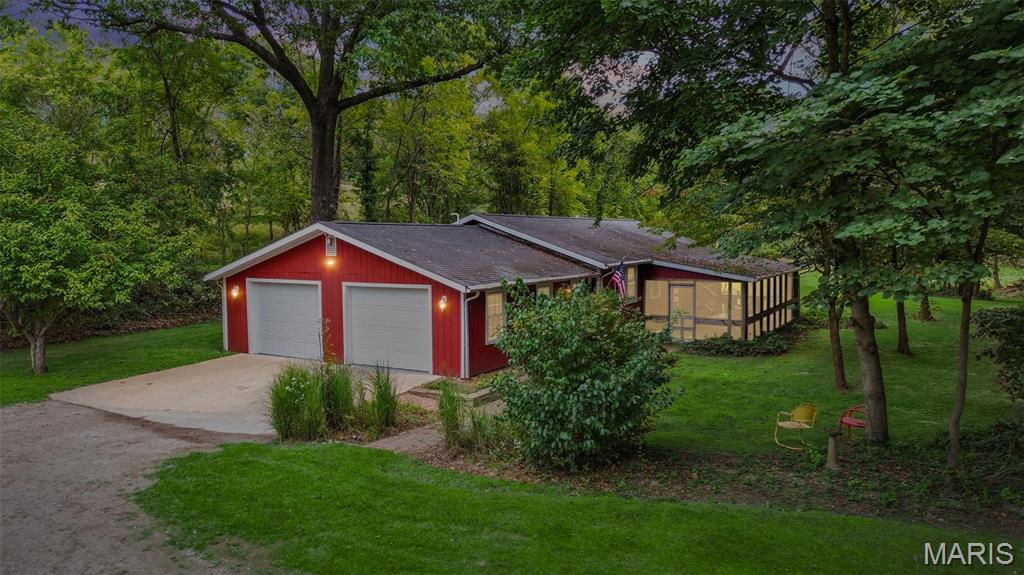 26302 Elsah Hills Drive Property Photo 1