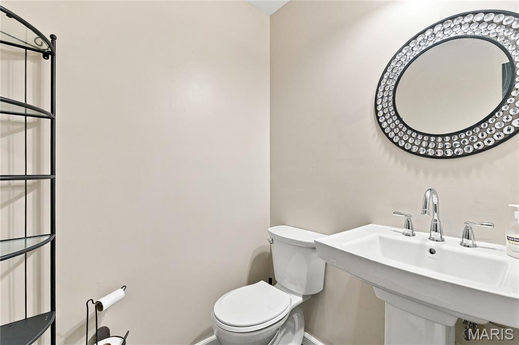 26061927 Property Photo 8
