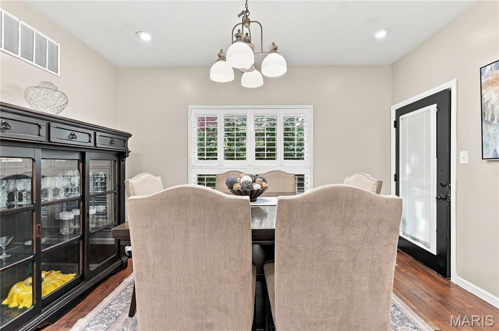 26061927 Property Photo 14