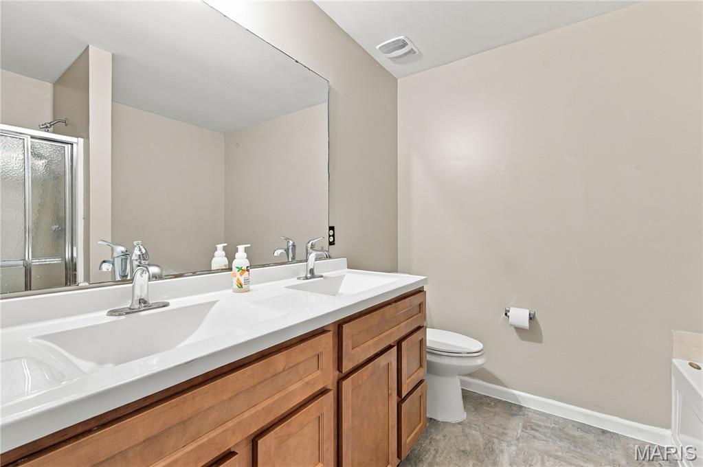 26061927 Property Photo 18