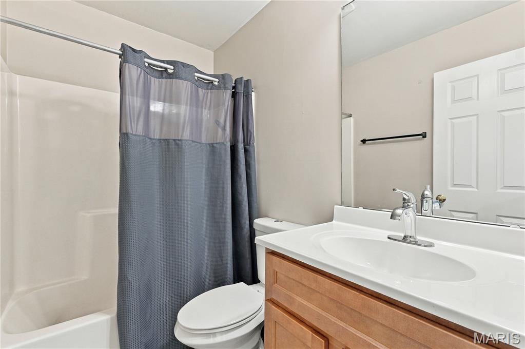 26061927 Property Photo 24