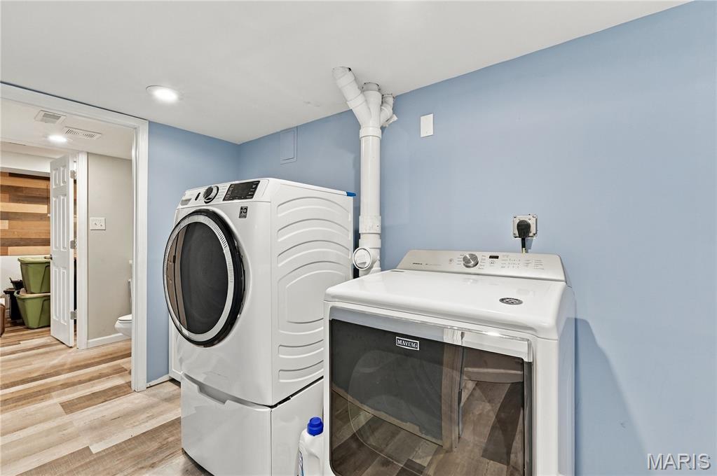 26061927 Property Photo 28