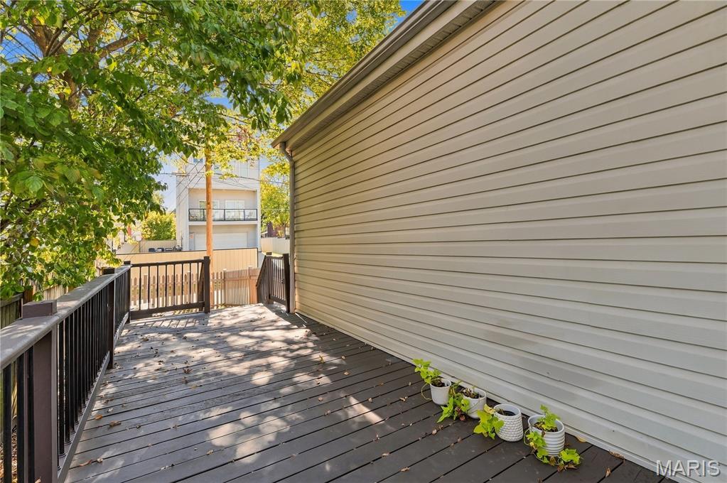 26061927 Property Photo 32