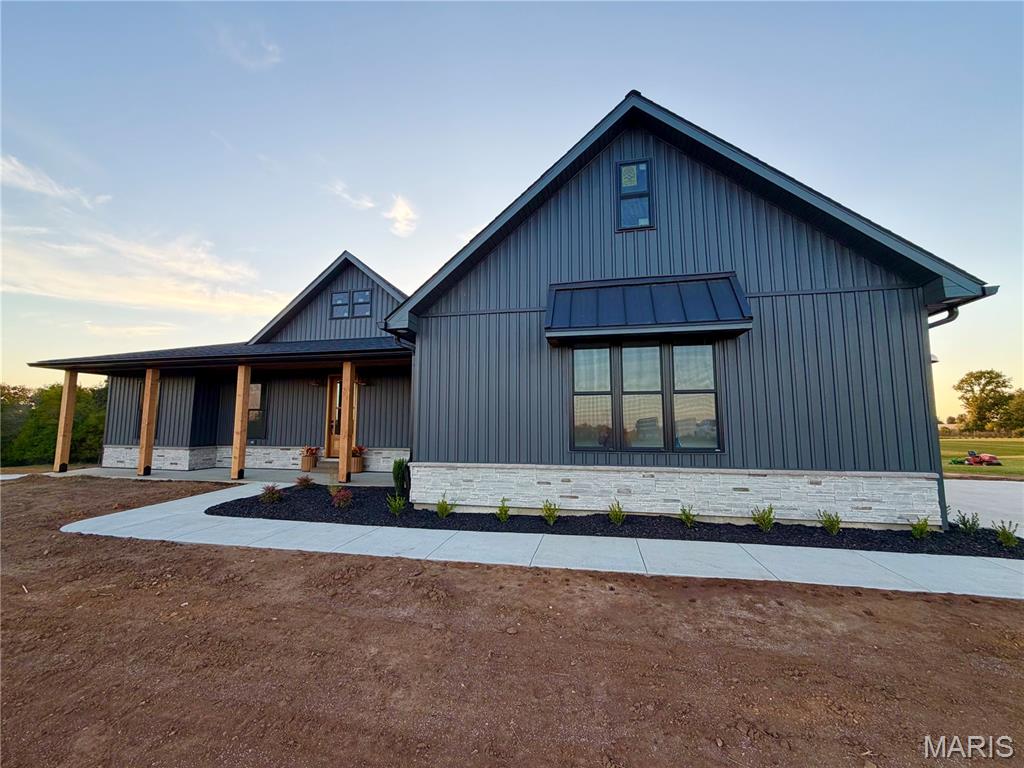 24557 Meadows Trail Property Photo 3