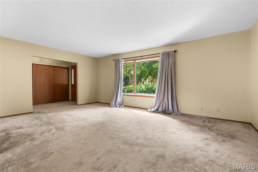 2 Estates View Drive Property Photo 9