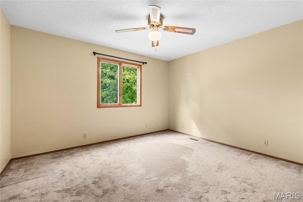 2 Estates View Drive Property Photo 34