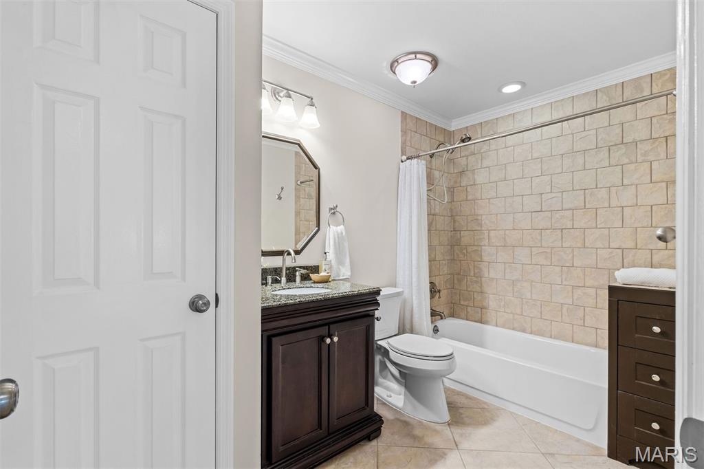 898 Westerfield Drive 1 Property Photo 22