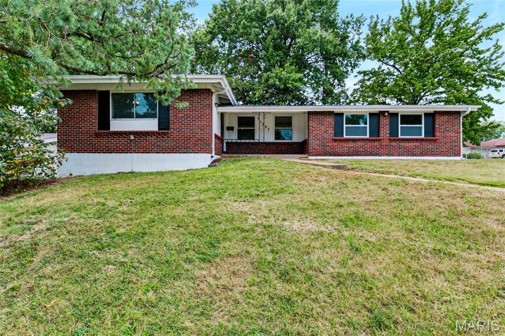 11097 Worchester Drive Property Photo 1