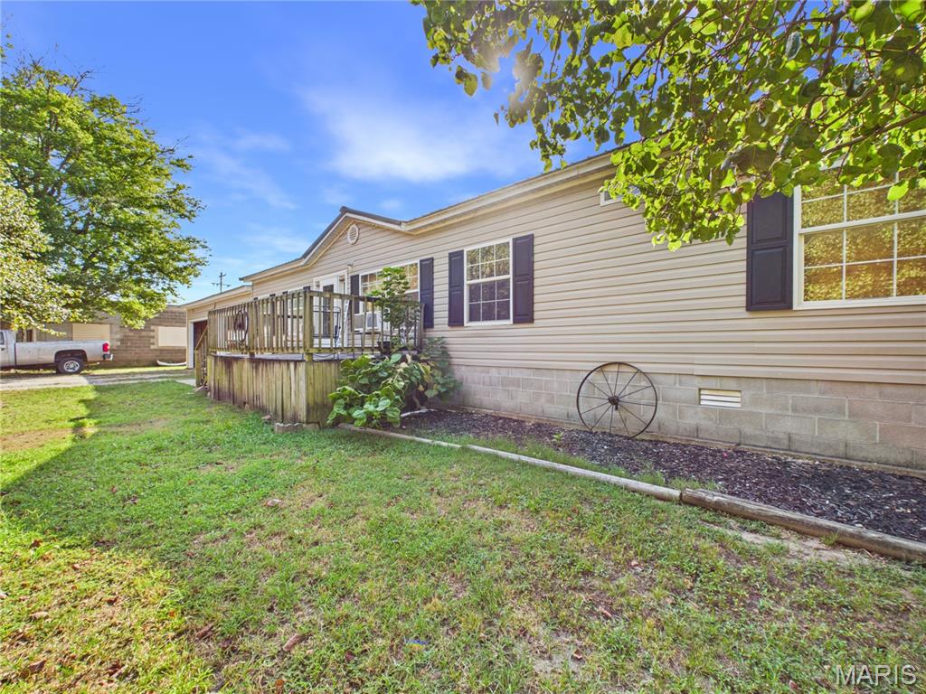 100 E Highway 62 Property Photo 2