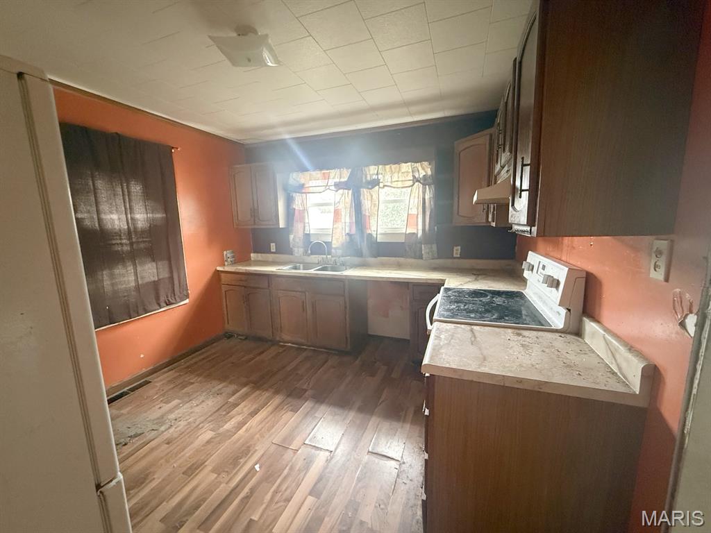 204 Wilson Property Photo 3