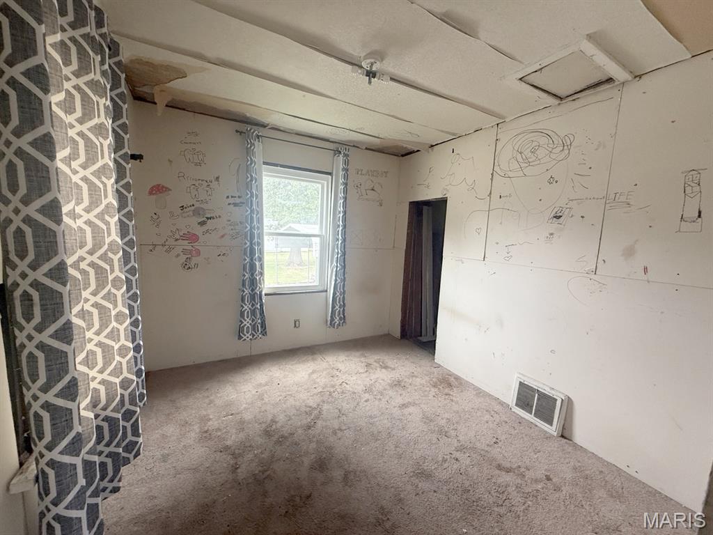 204 Wilson Property Photo 7